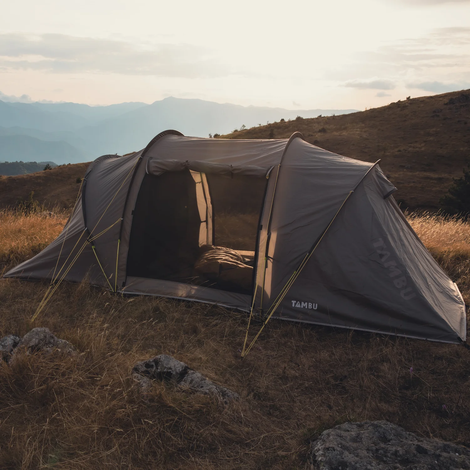 AGNIKUNDA | 4 Personen Trekking Vis-à-Vis Zelt Komfort - Image 6