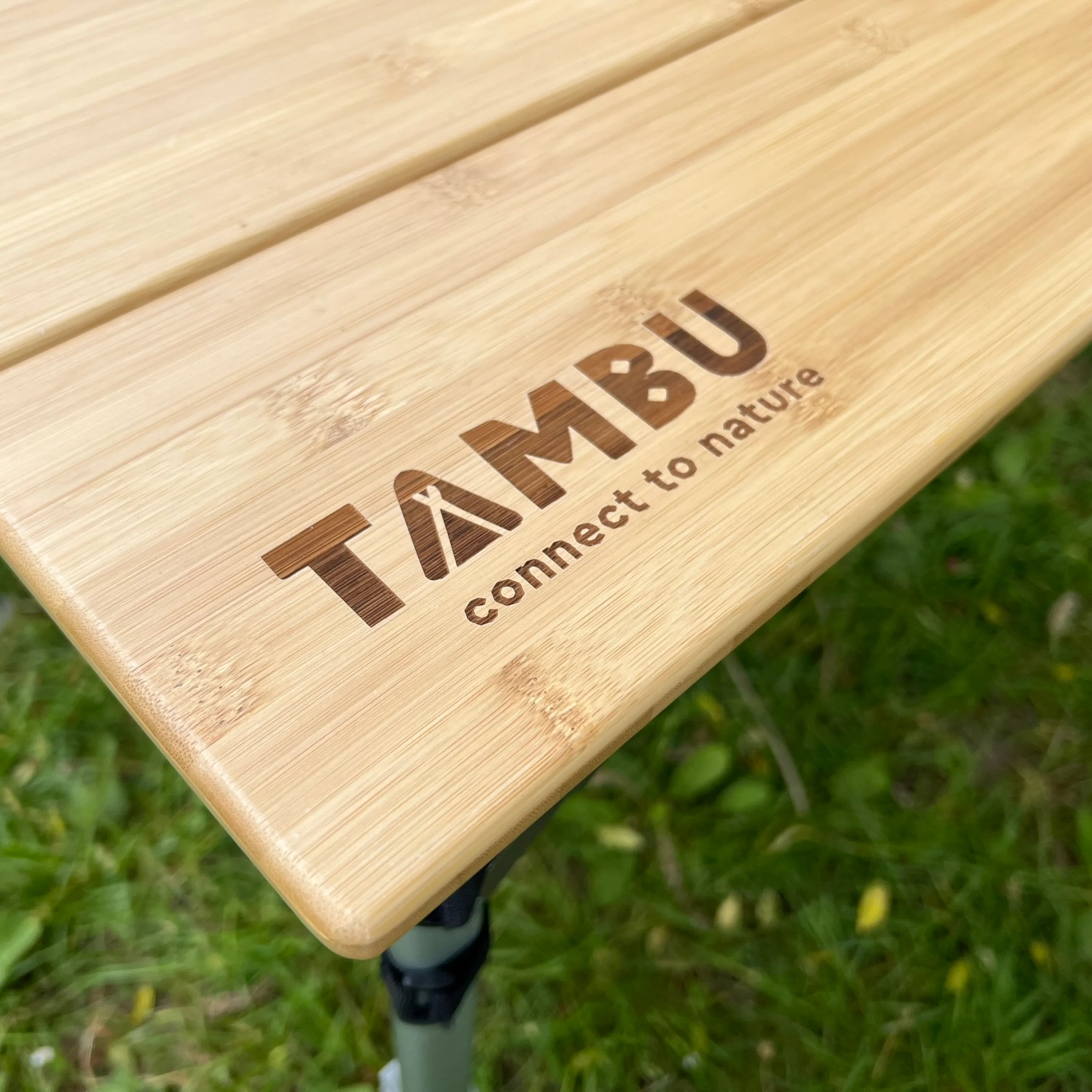 BISTA | Großer Bambus-Campingtisch mit höhenverstellbaren Beinen - Image 10