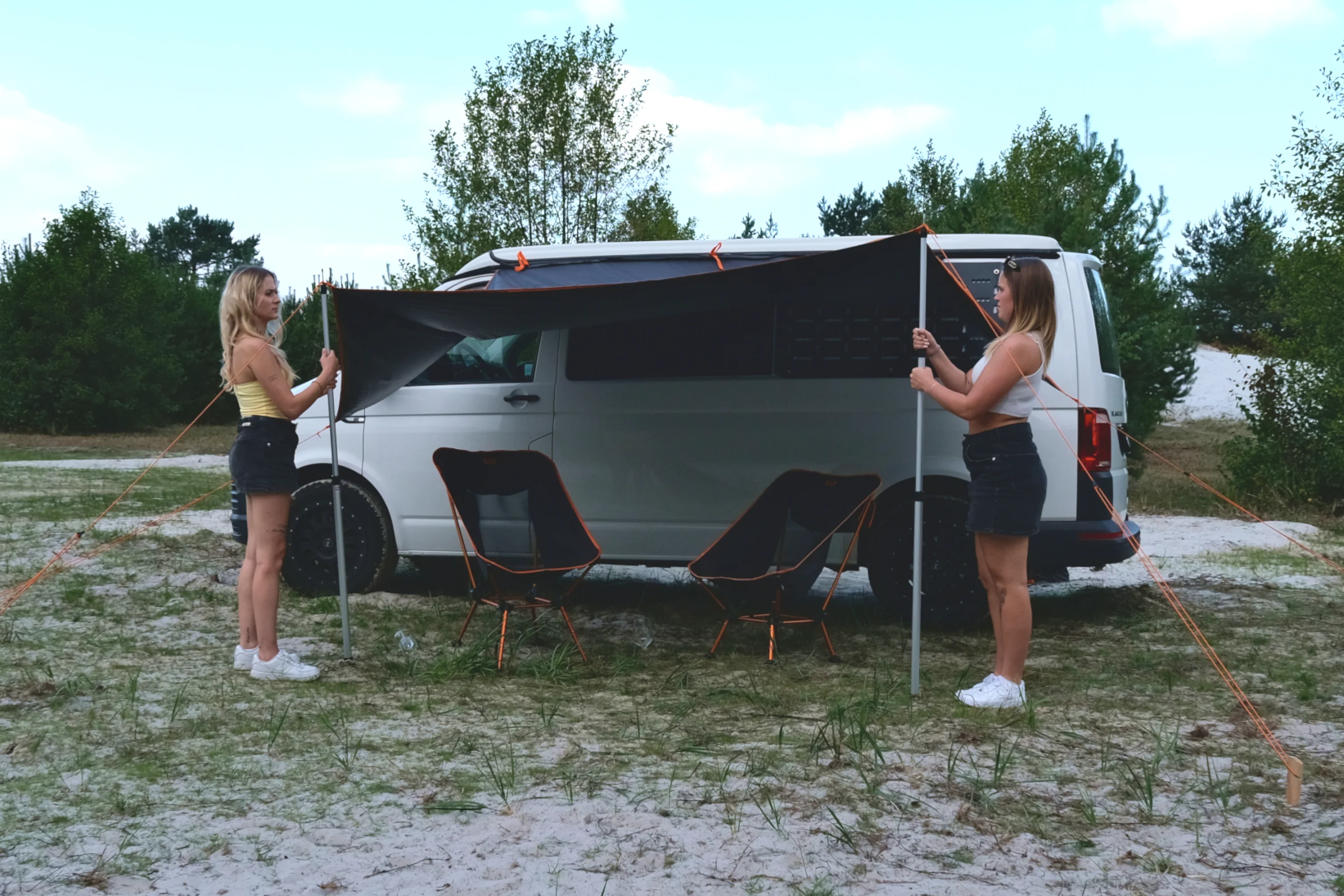 SAURASKA | durchdachtes Sonnensegel für Bus und Campervan - Image 5